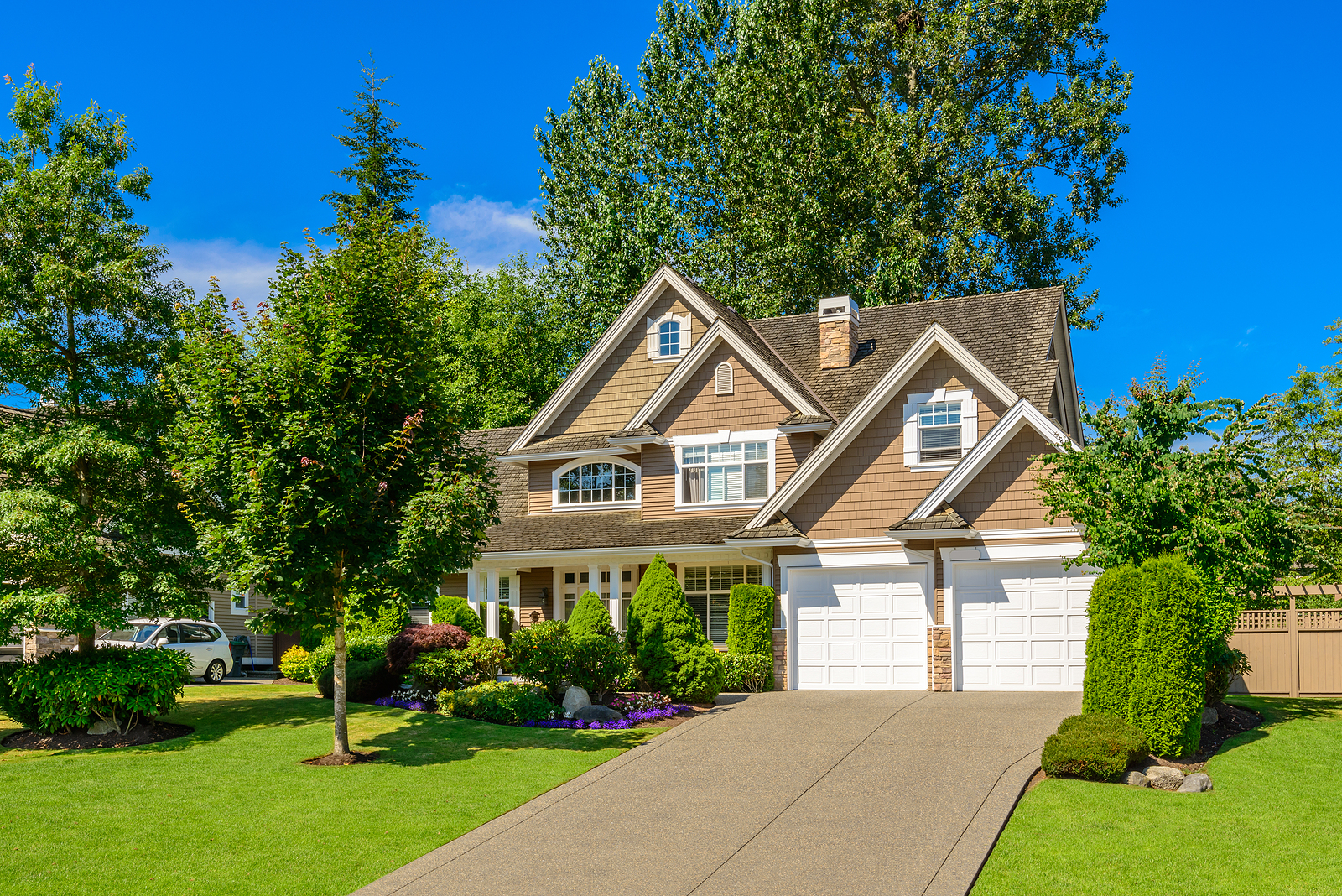 Curb appeal—it’s what sells a home | 616Homes.com