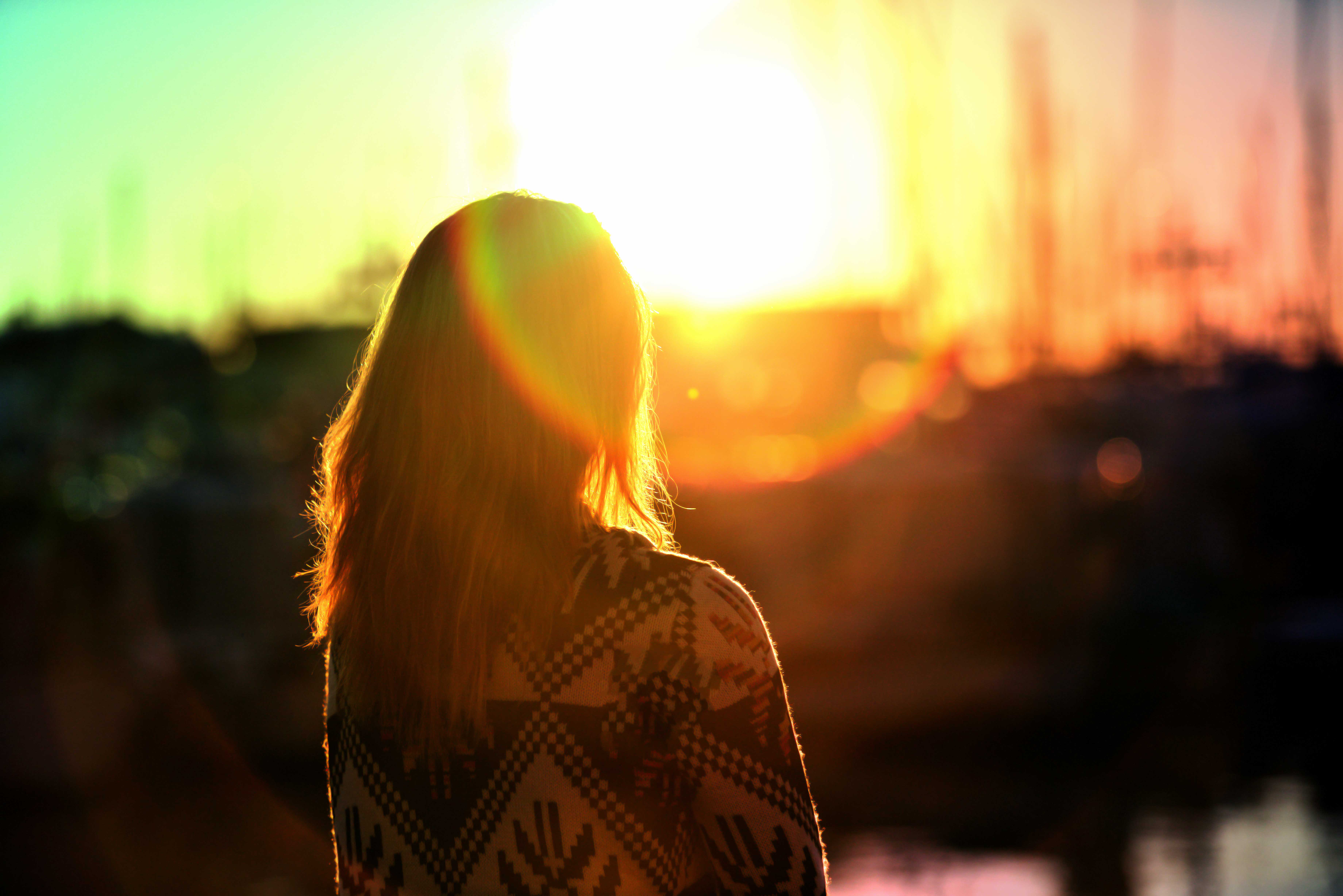 Alone Girl Wallpapers - Wallpaper Cave